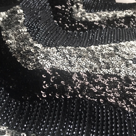 Beaded/ Sequinned Crop Top - Picture 3 of 4